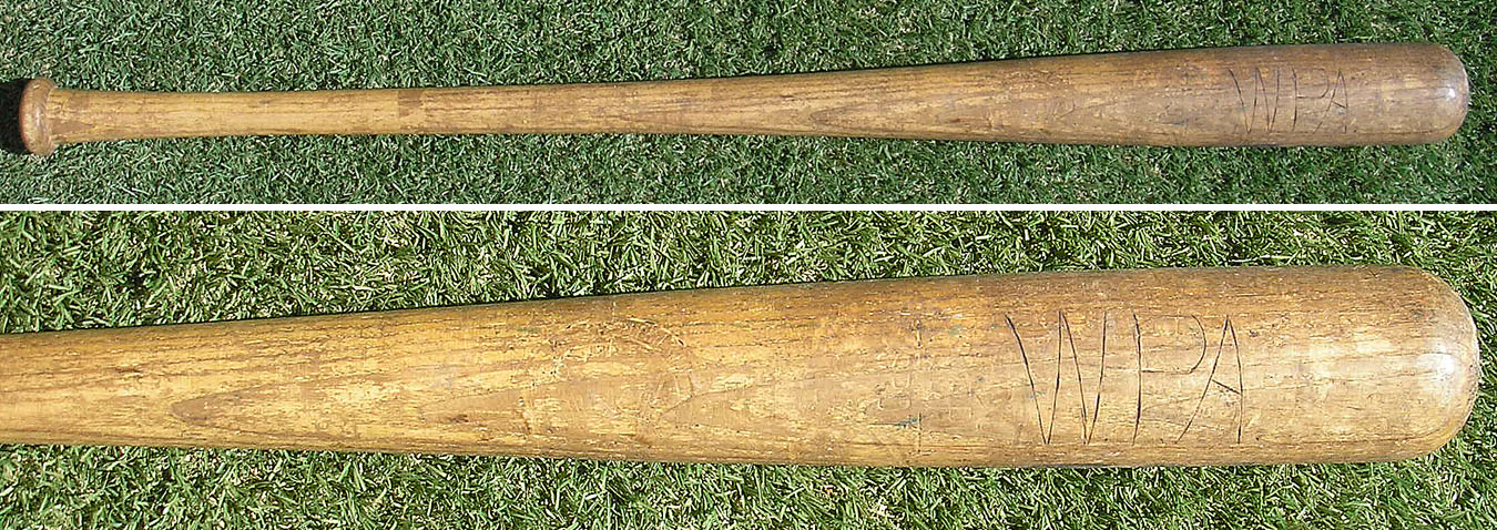 lot of 2 vintage hardwood baseball/softball bats Louisville Slugger/H&B